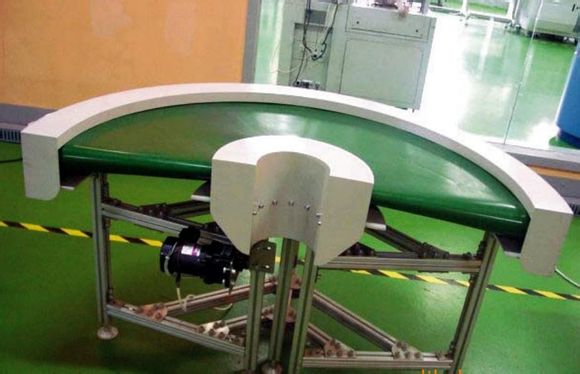 皮帶輸送機張緊裝置的作用及發(fā)展現(xiàn)狀