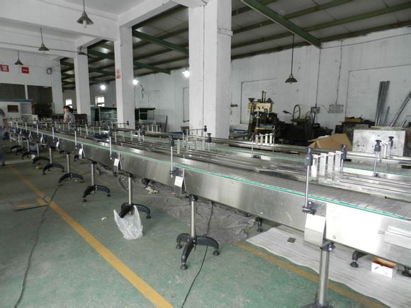 鏈板輸送機配置參數(shù)說明