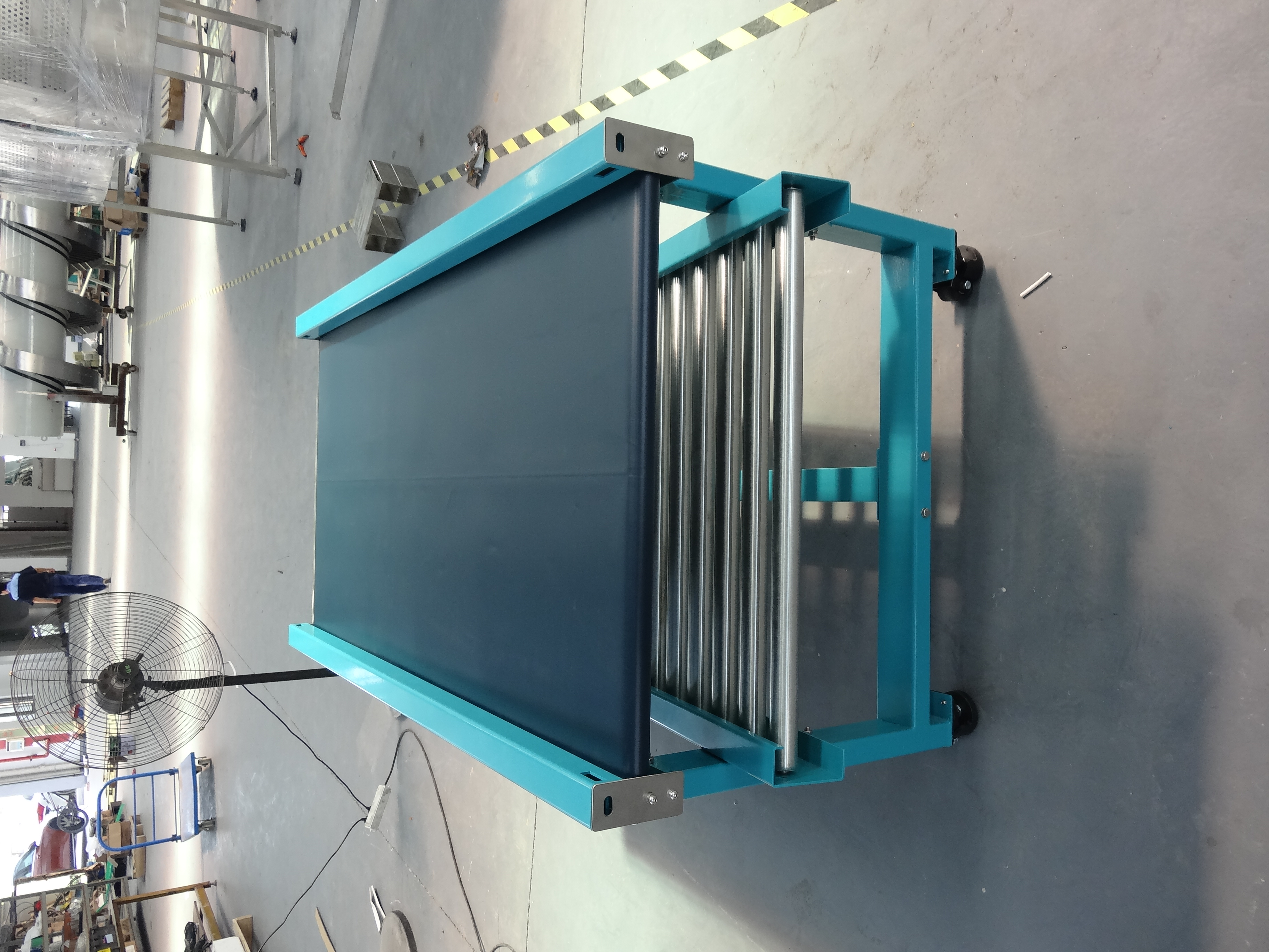 托輥在帶式輸送機的應(yīng)用及特性